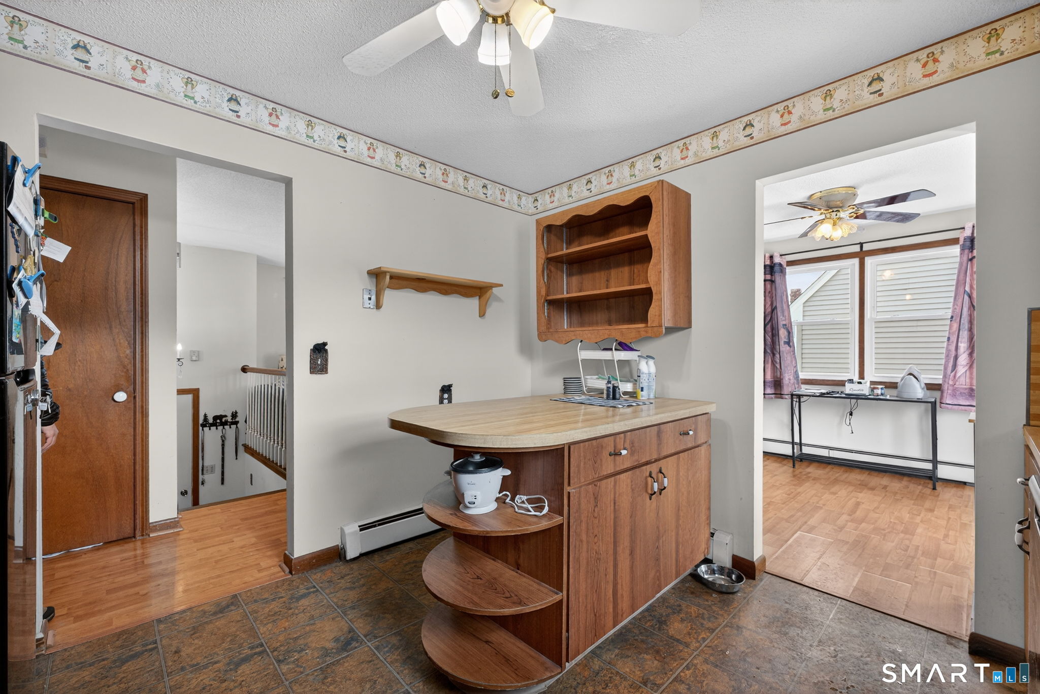 187 Baker Avenue Extension