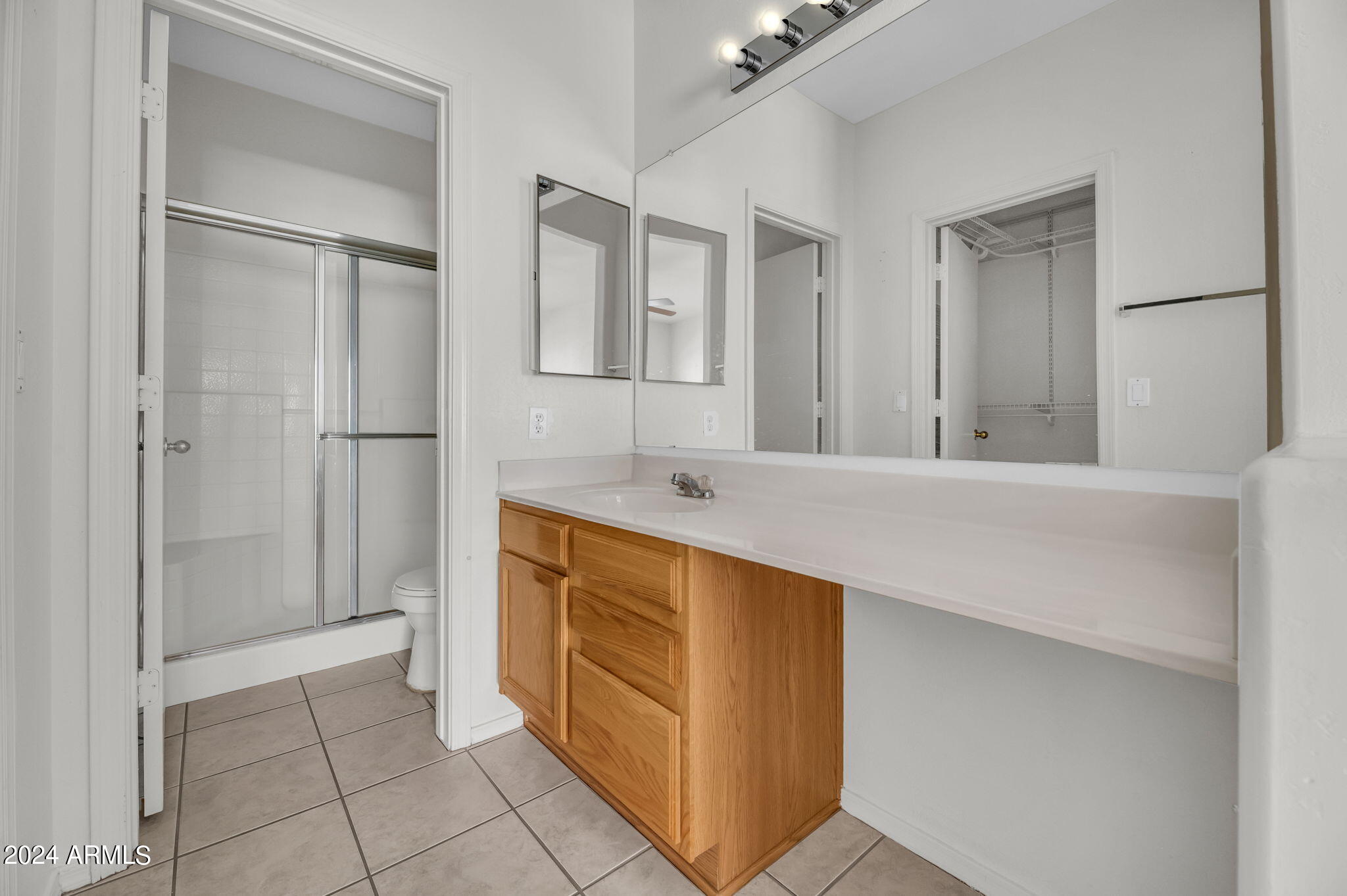 805 S SYCAMORE -- # 111