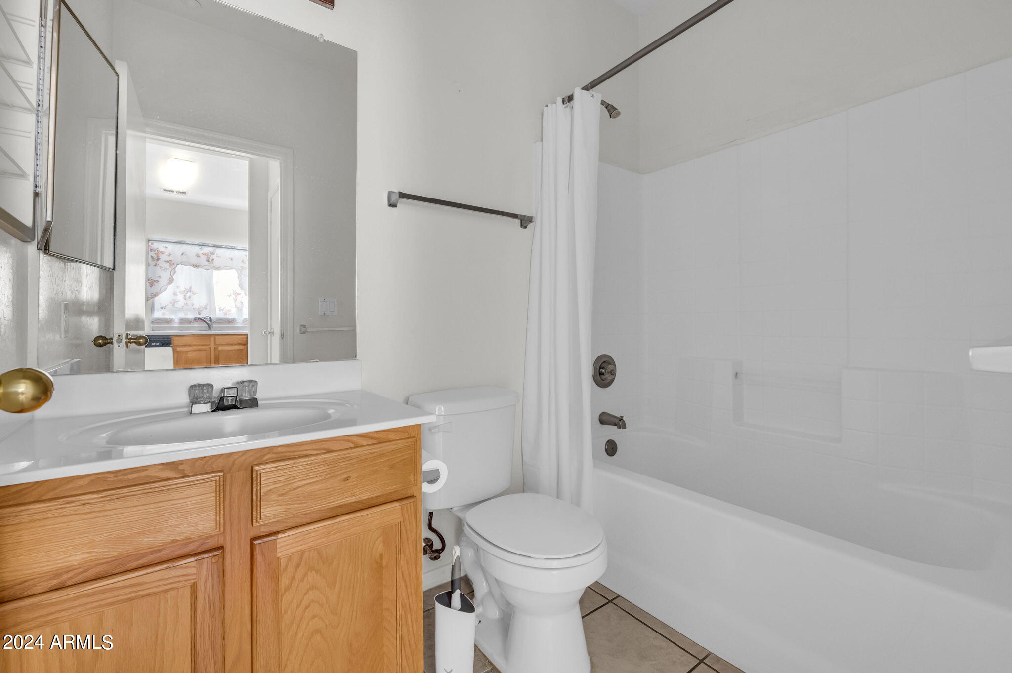 805 S SYCAMORE -- # 111
