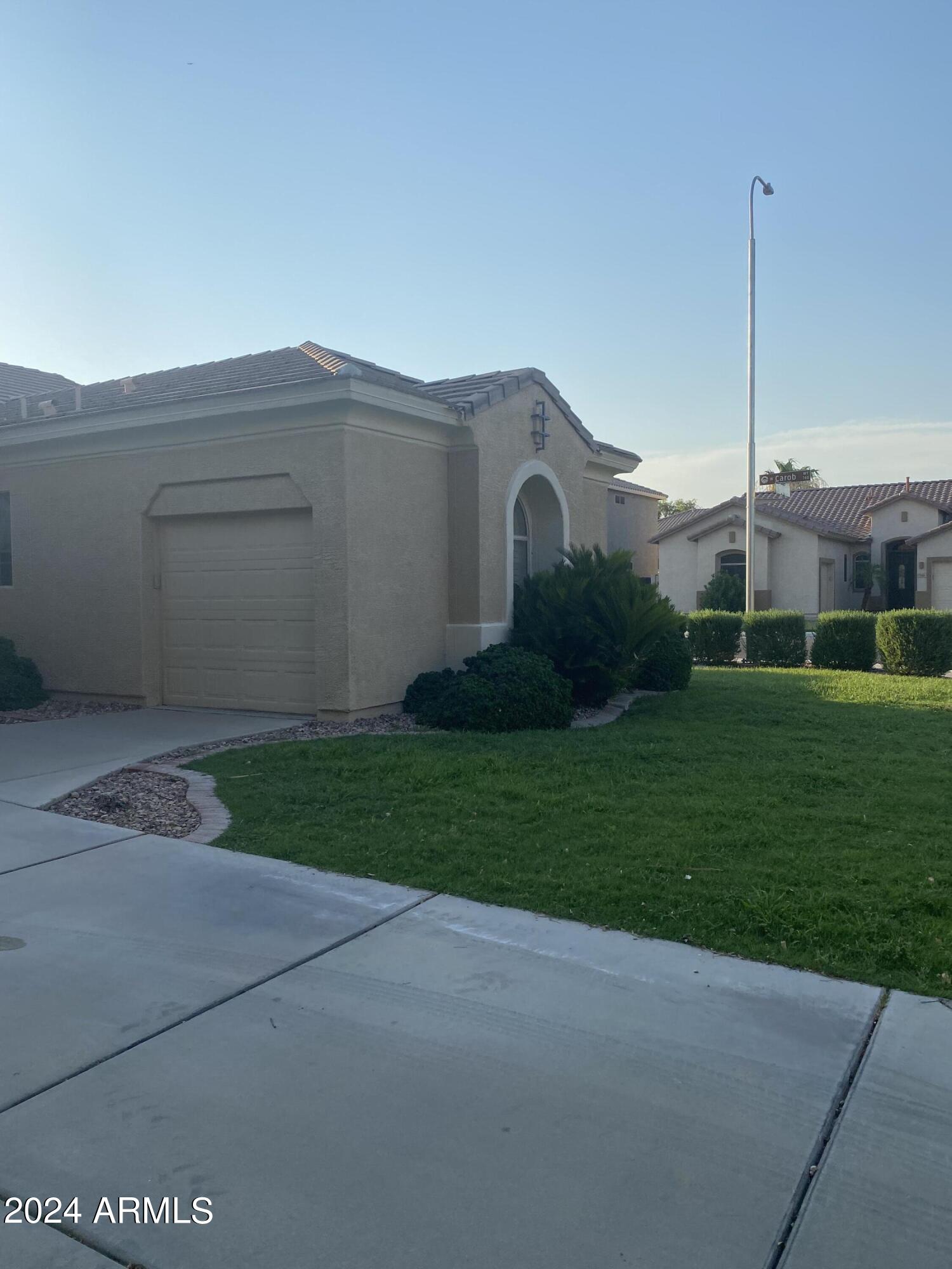 3720 S MCCLELLAND Drive
