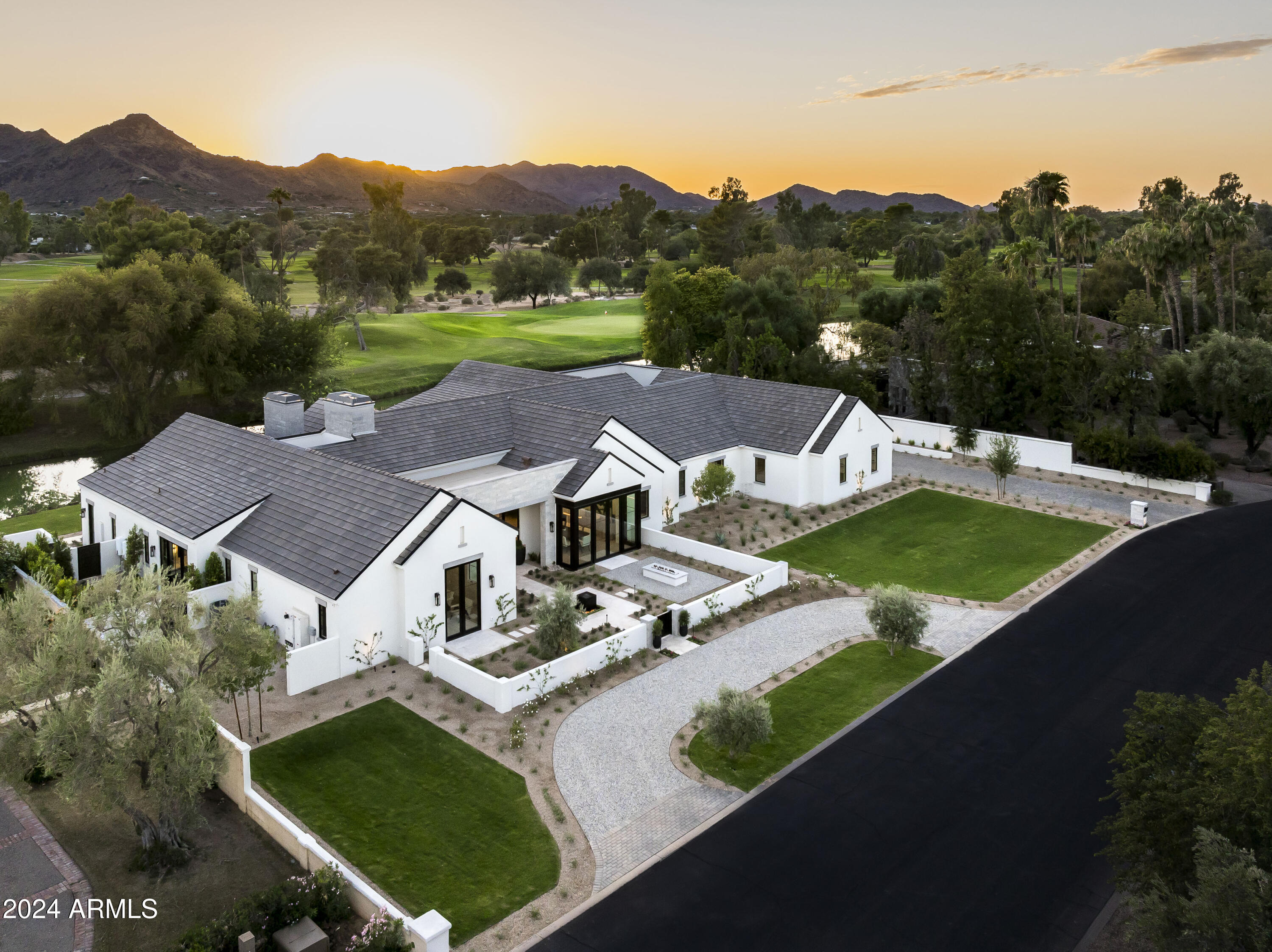 8412 N GOLF Drive