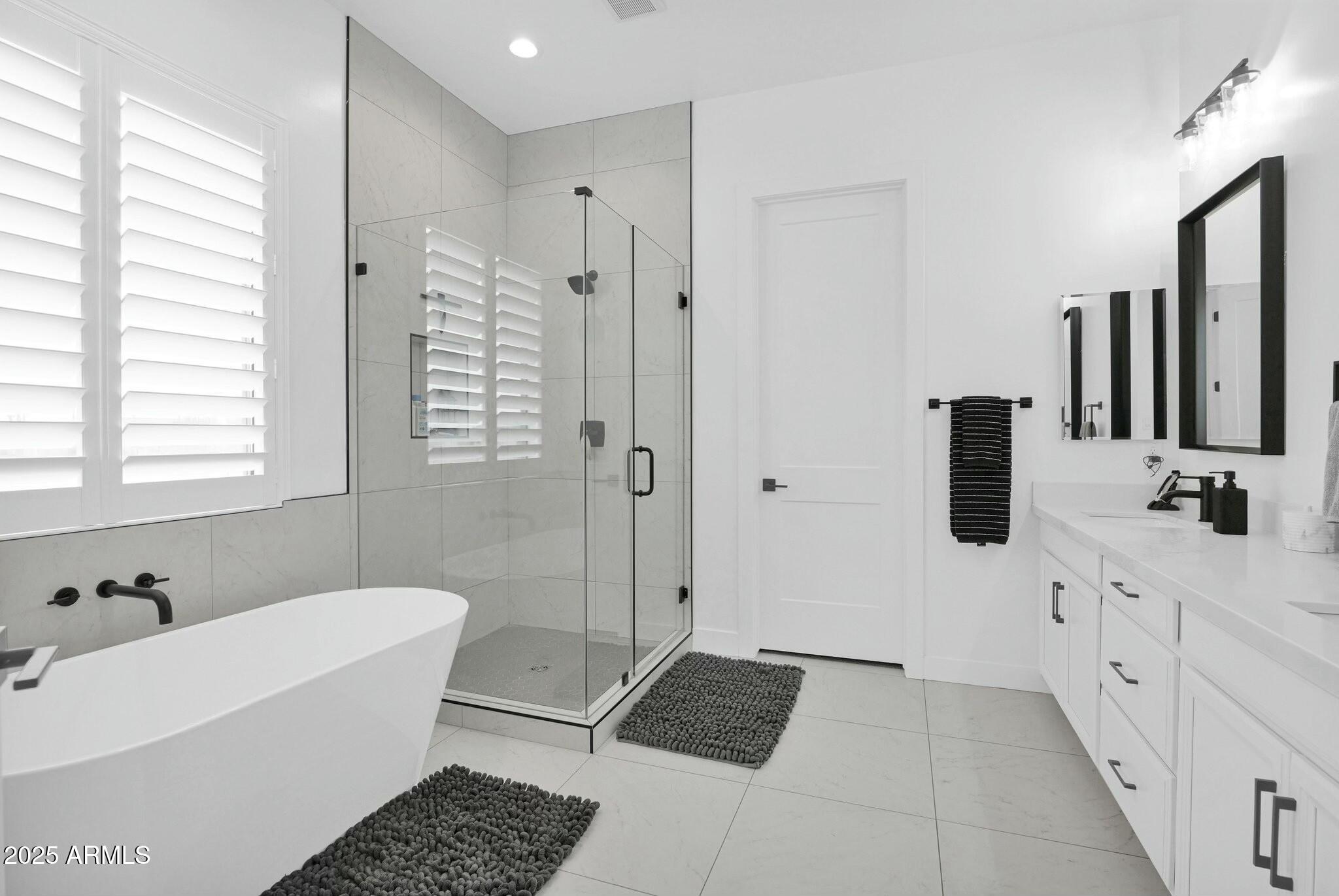 3588 W New Life Lane