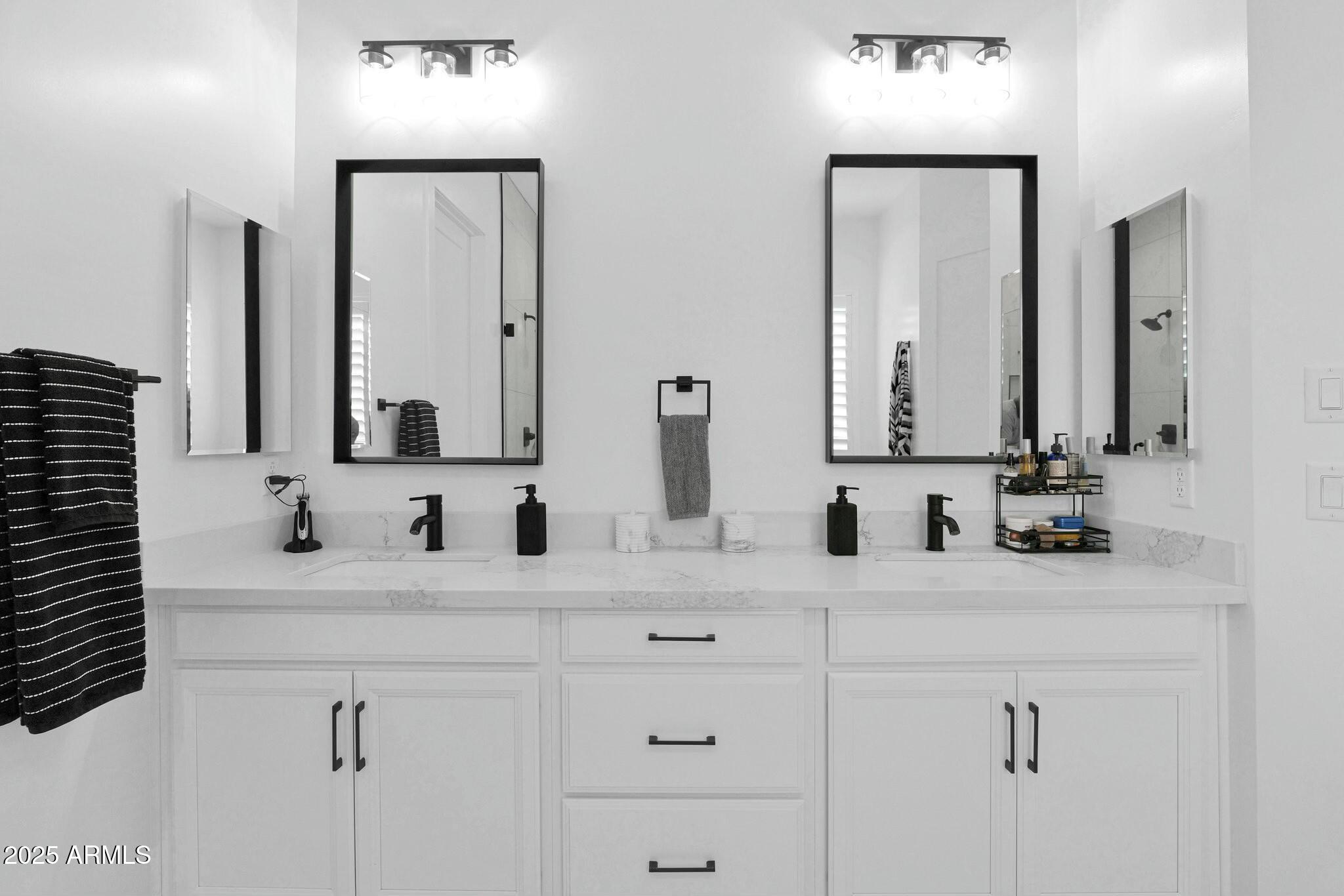 3588 W New Life Lane