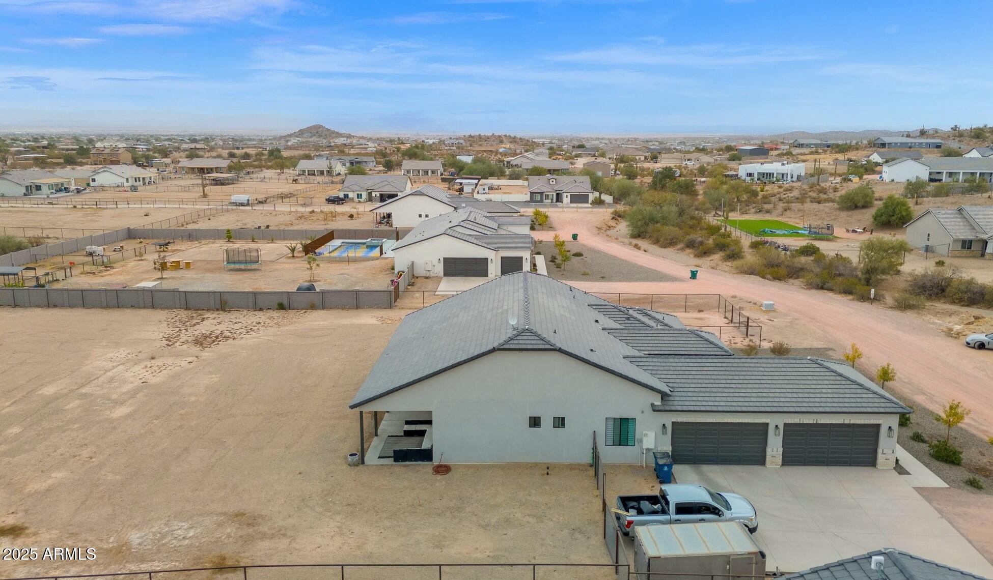 3588 W New Life Lane