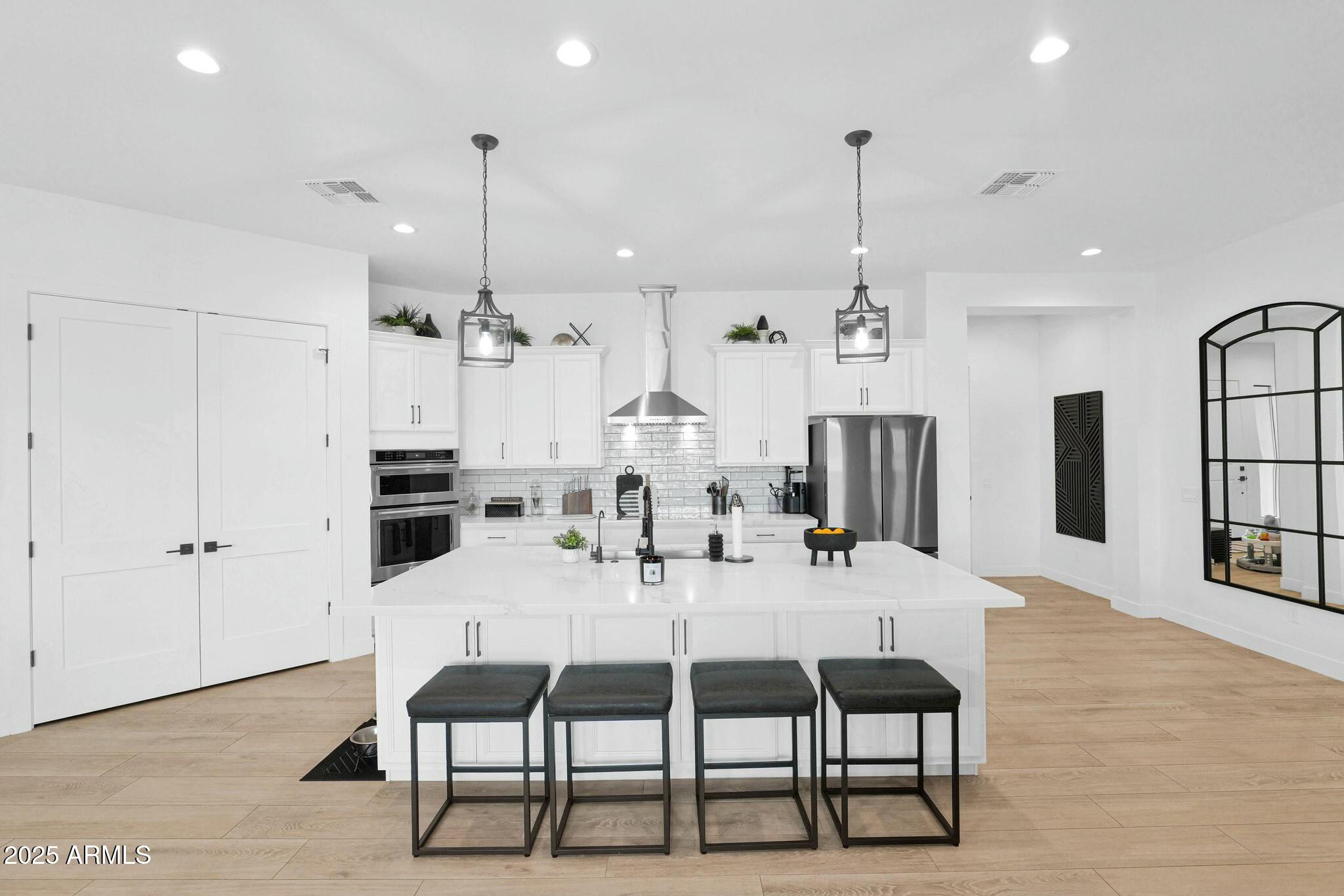 3588 W New Life Lane