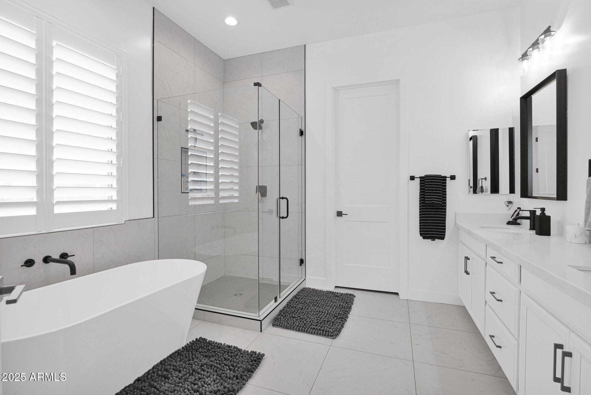 3588 W New Life Lane
