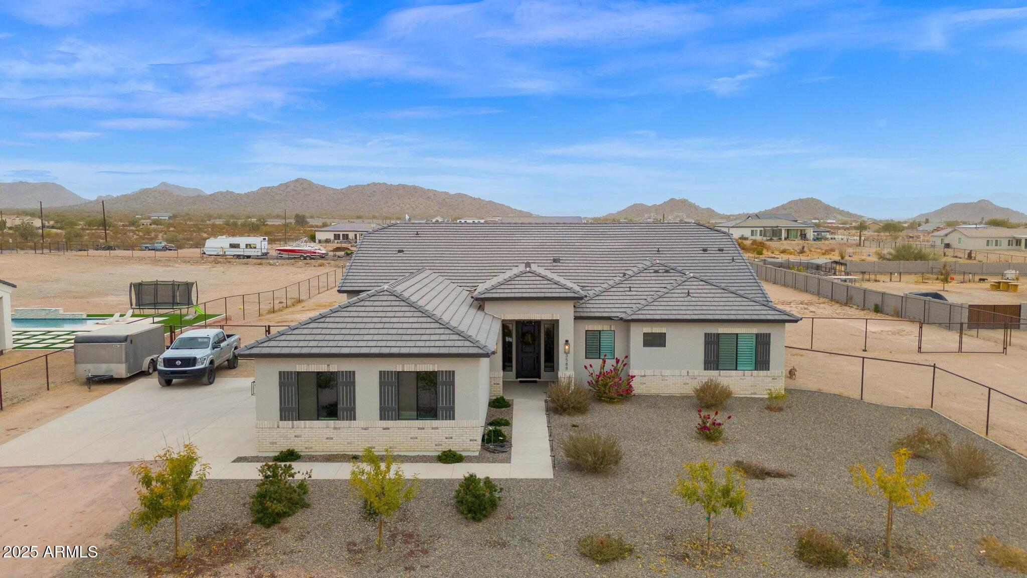 3588 W New Life Lane