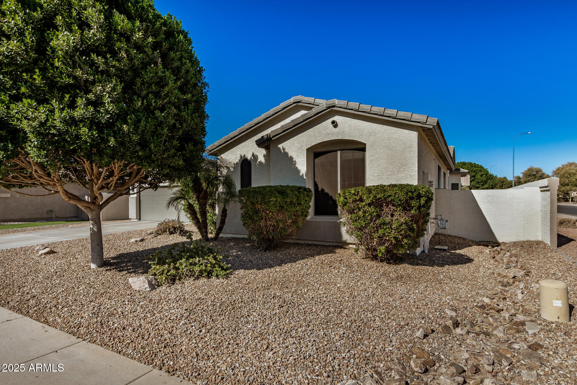 3194 E MEAD Drive
