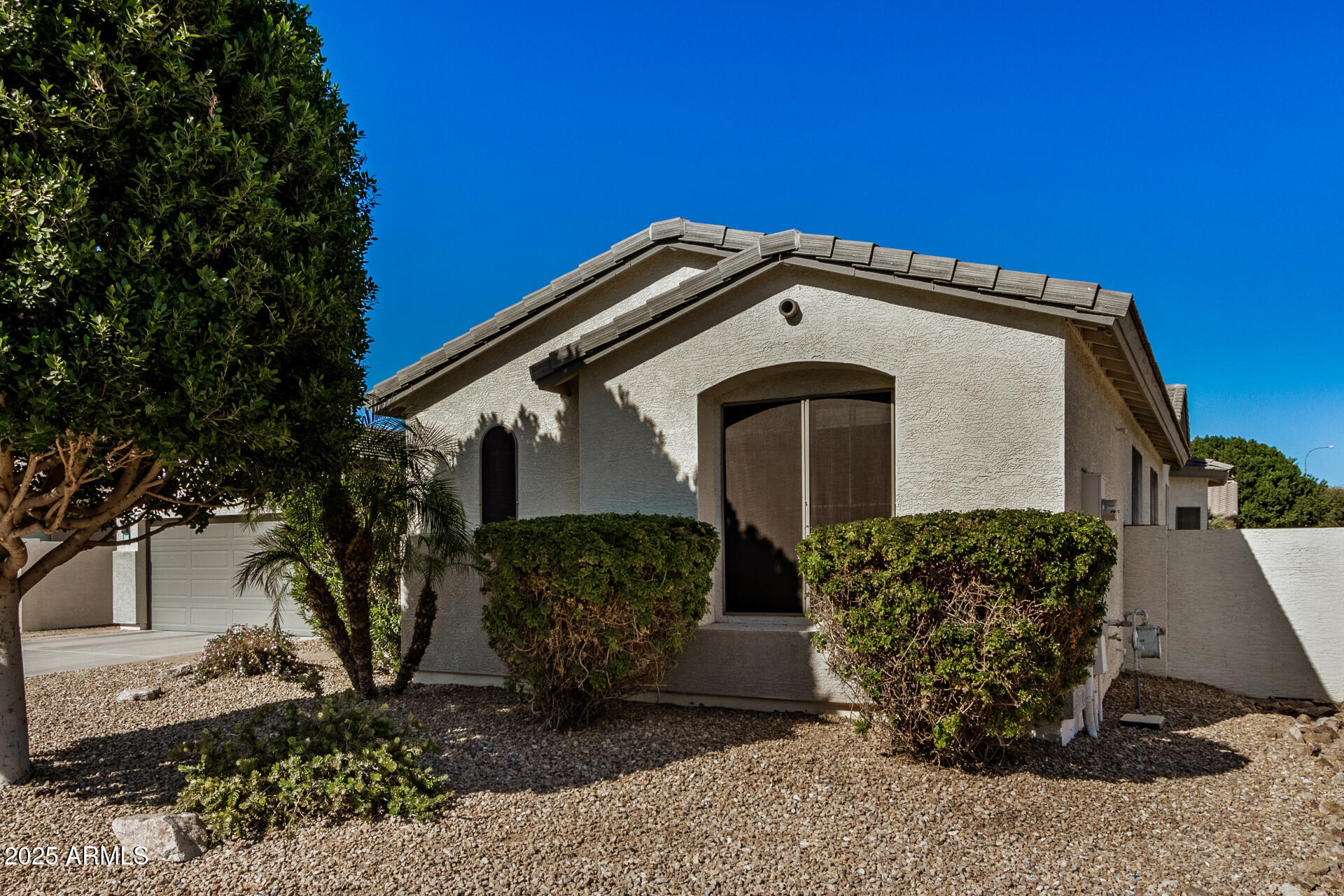 3194 E MEAD Drive