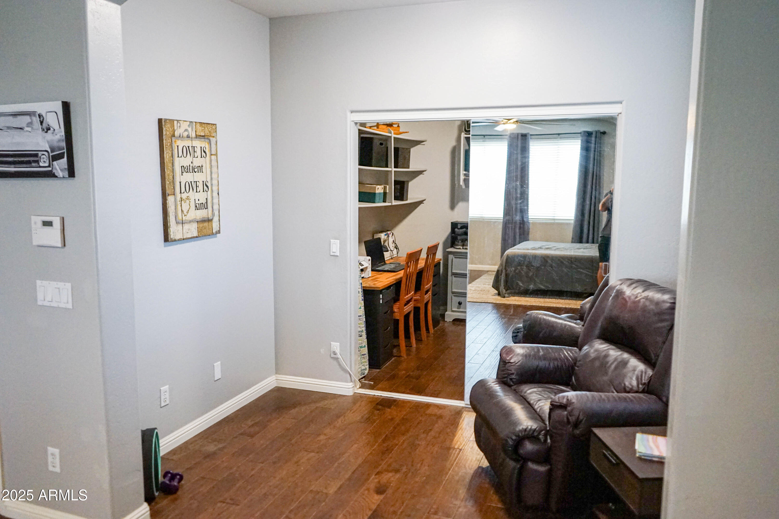 2541 E STOTTLER Drive