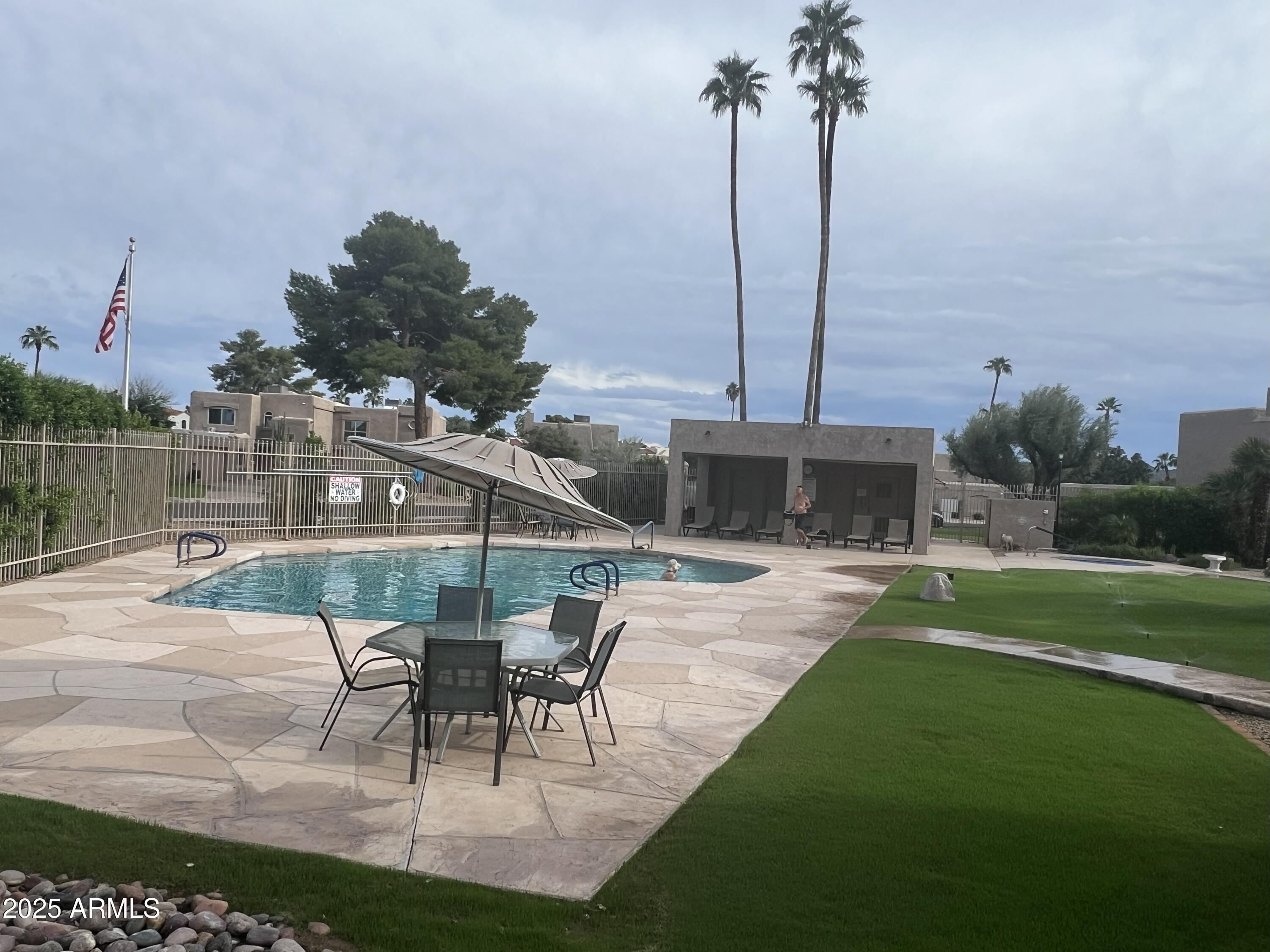 4011 E CHARTER OAK Road