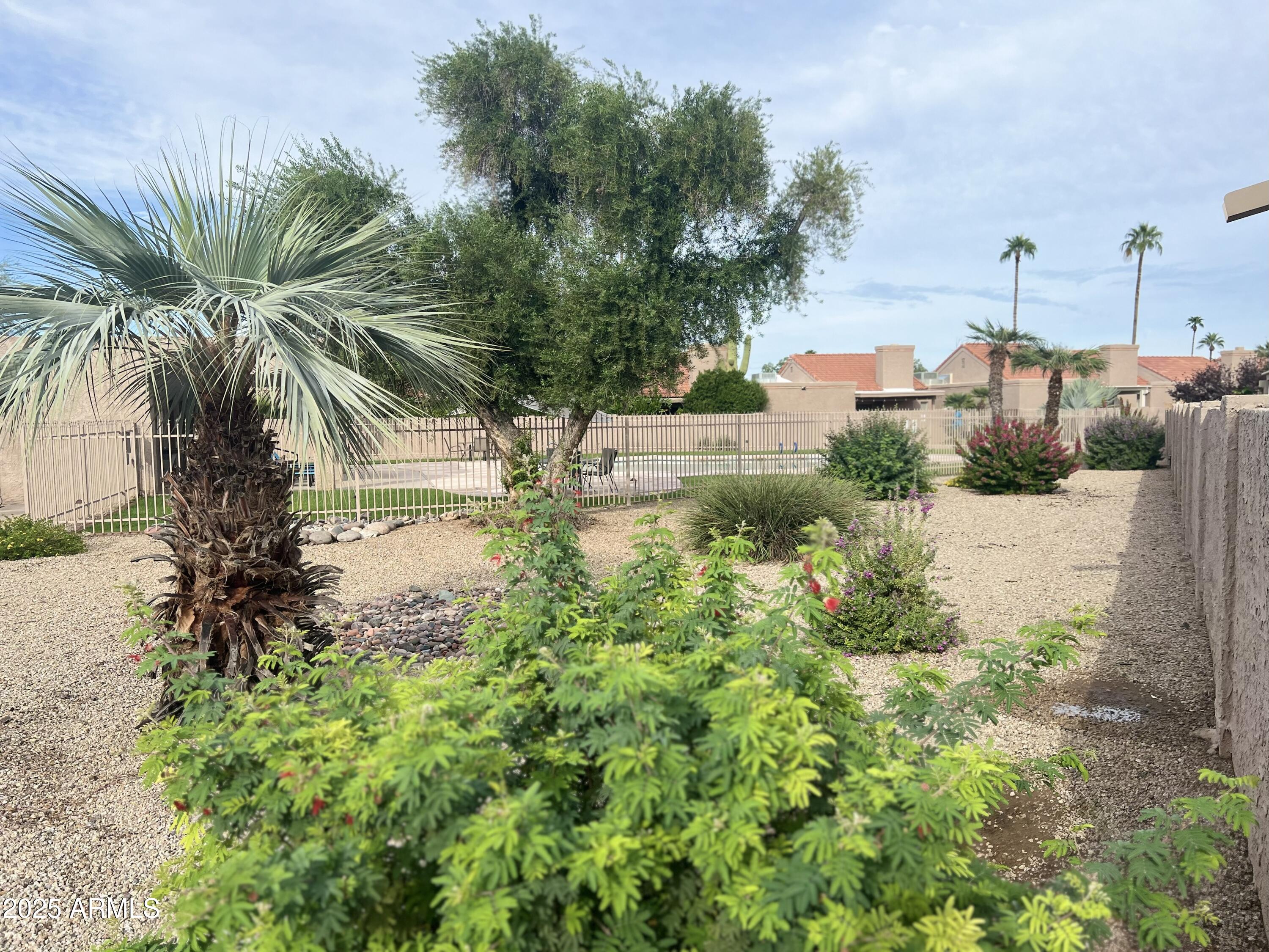 4011 E CHARTER OAK Road