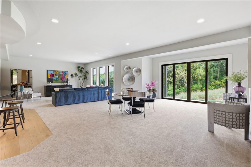 8625 Westridge Court