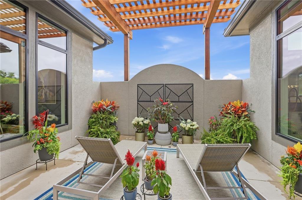 8625 Westridge Court