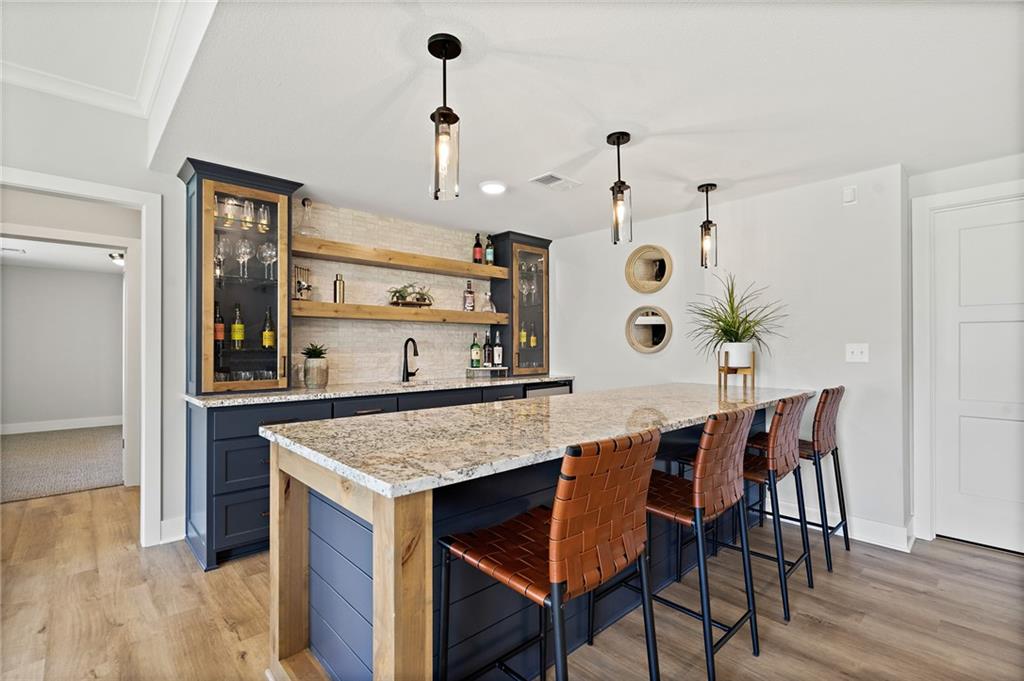 1095 Creekside Ranch Court