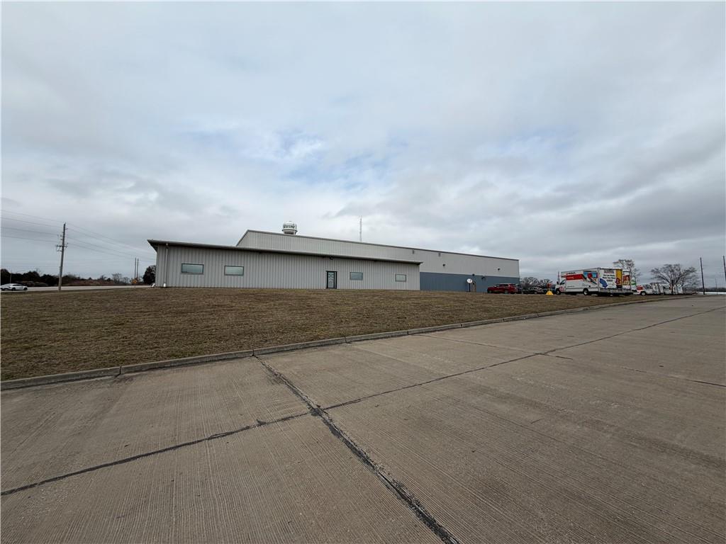 1202 Industrial Drive
