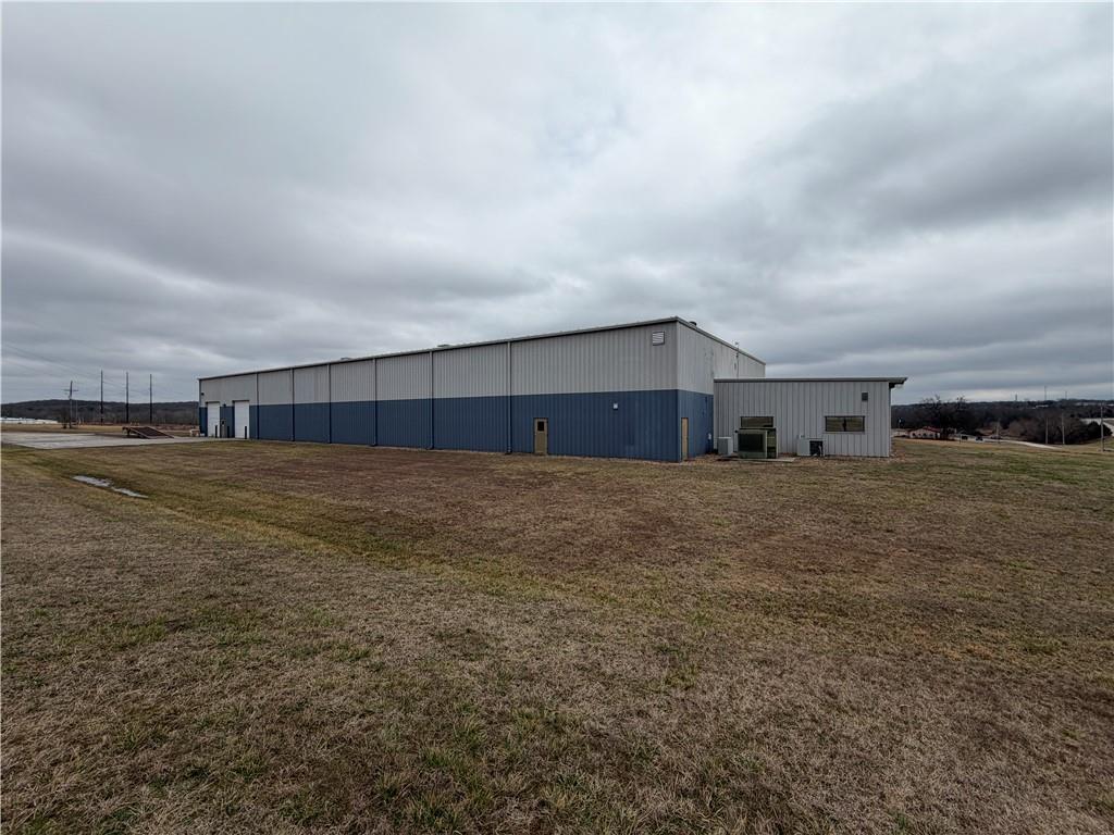 1202 Industrial Drive