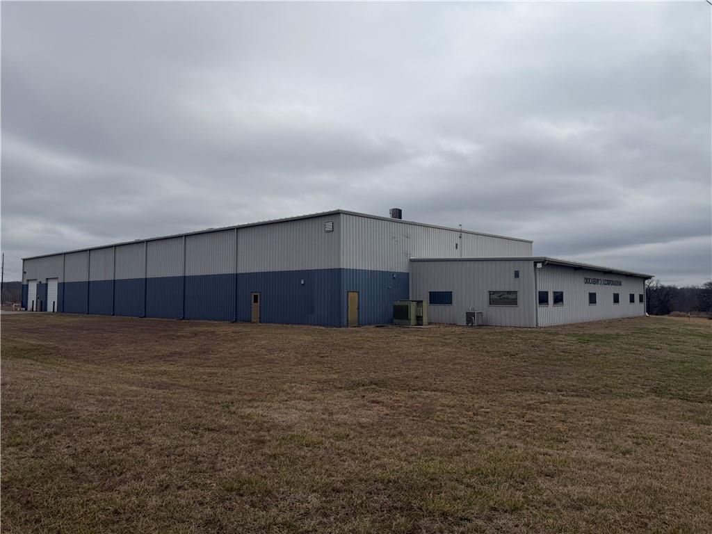 1202 Industrial Drive