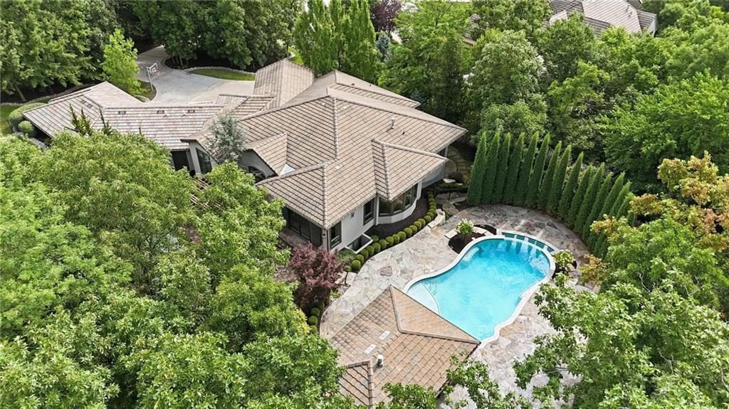 100 Dunhill Court