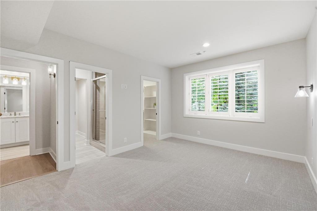 100 Dunhill Court
