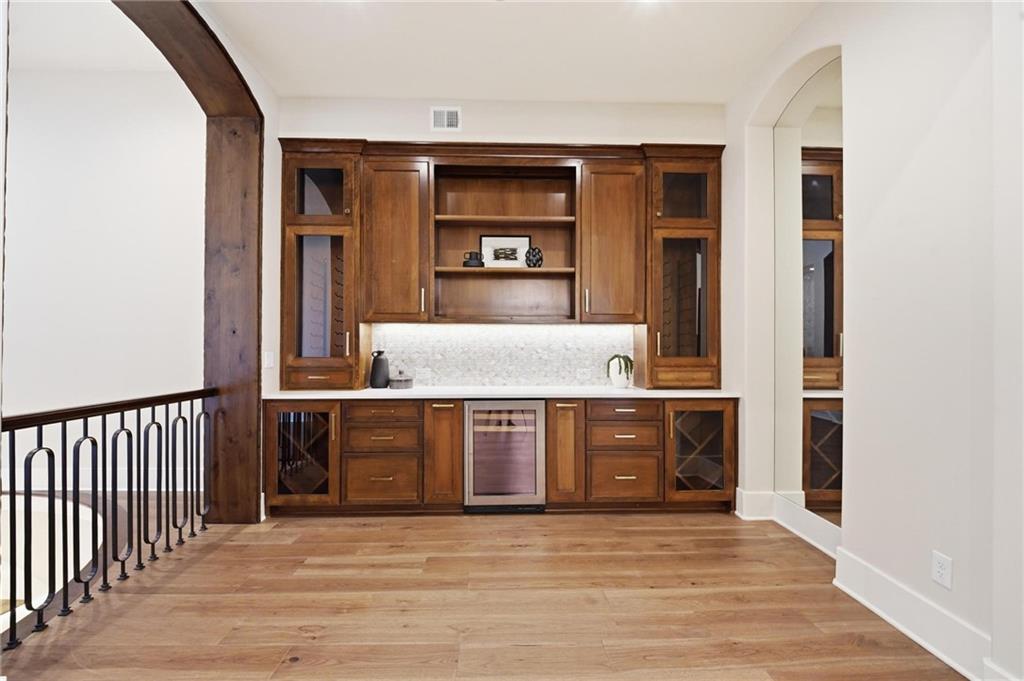 100 Dunhill Court