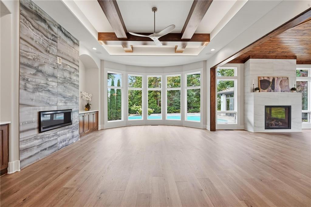100 Dunhill Court