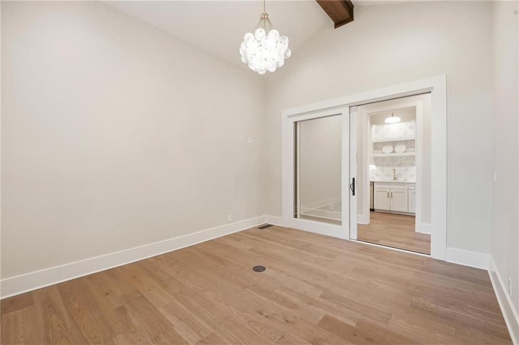 100 Dunhill Court