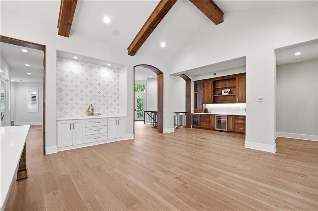 100 Dunhill Court