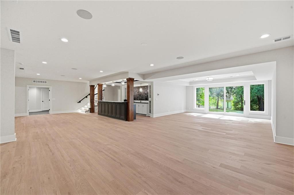 100 Dunhill Court