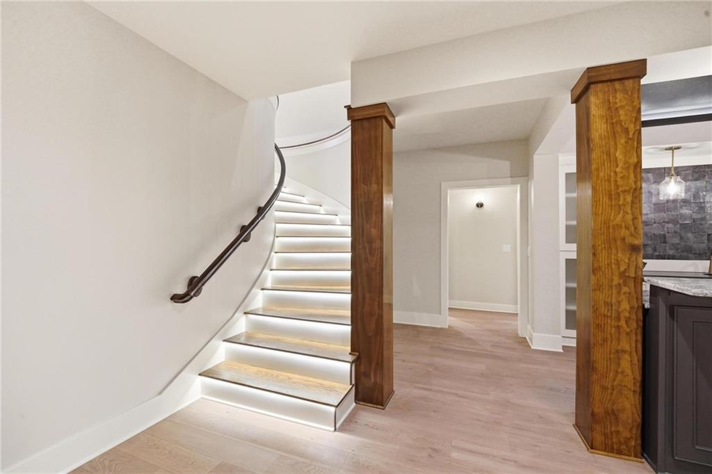 100 Dunhill Court