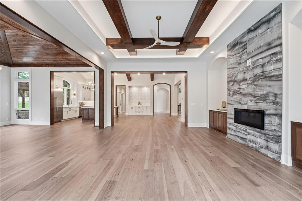 100 Dunhill Court