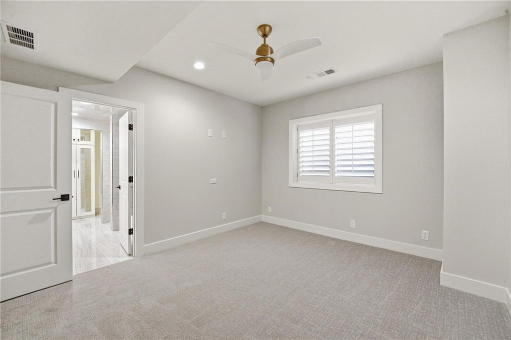 100 Dunhill Court