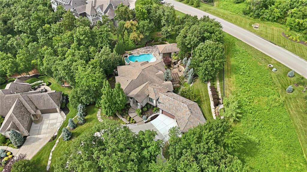 100 Dunhill Court
