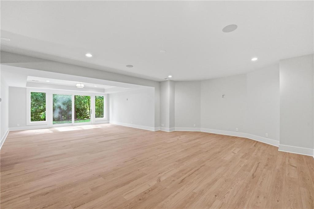 100 Dunhill Court