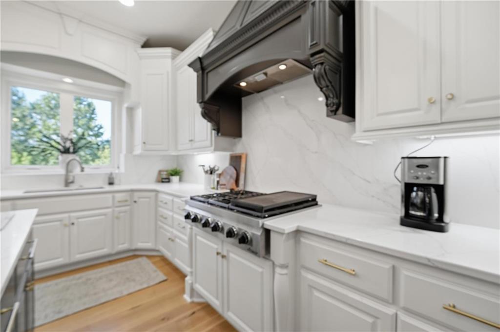 1124 Metfield Lane