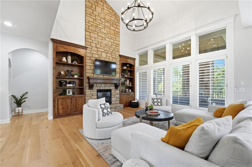 1124 Metfield Lane