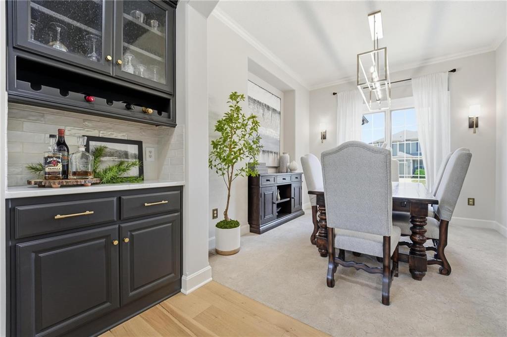 1124 Metfield Lane