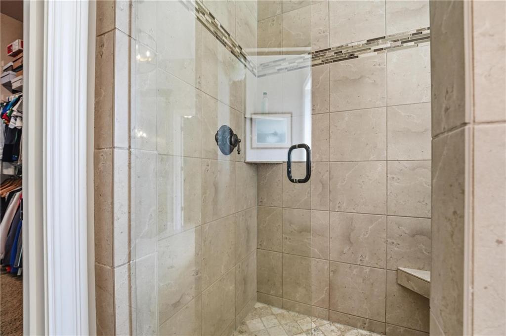 1124 Metfield Lane