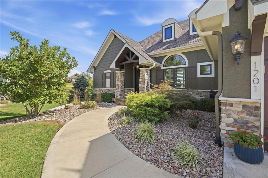 1201 Serenity Court