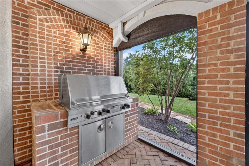 1416 Woodbury Drive