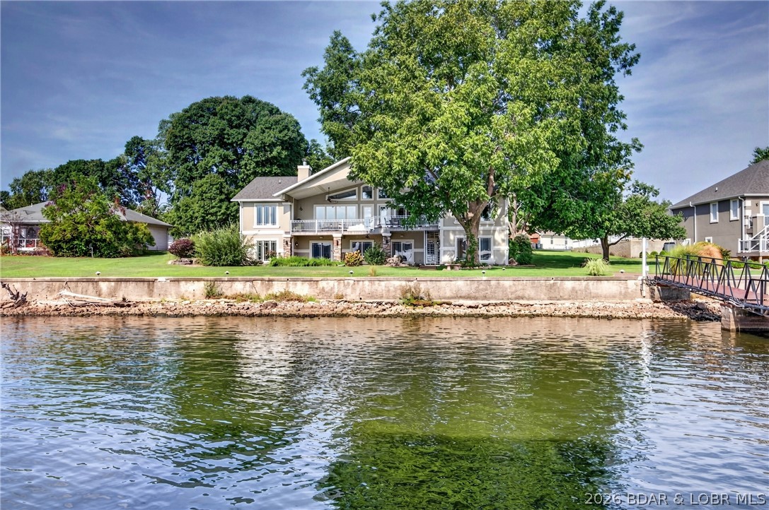 162 Drake Lane