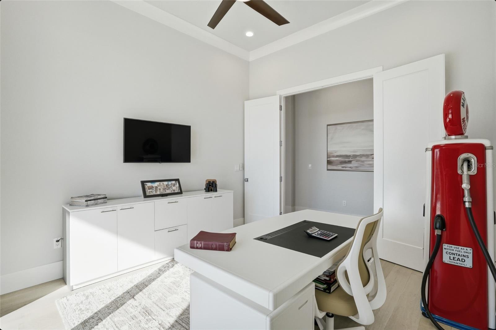 1815 RIO VISTA TER