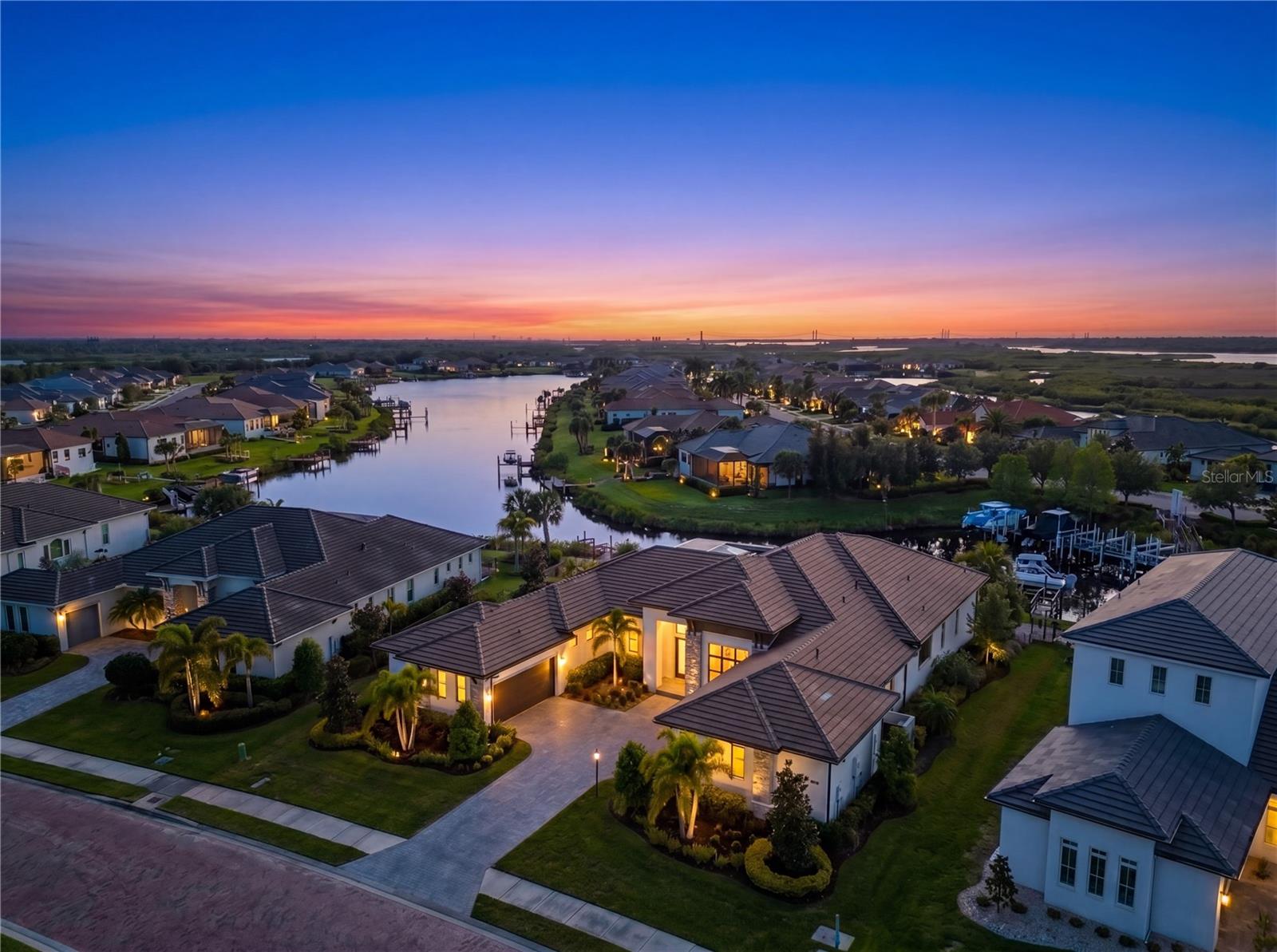 1815 RIO VISTA TER