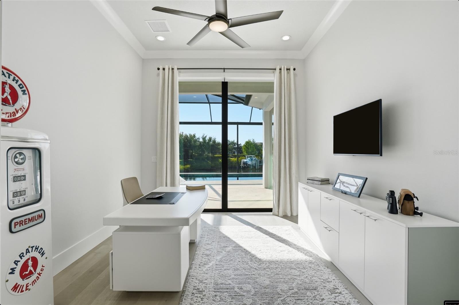 1815 RIO VISTA TER