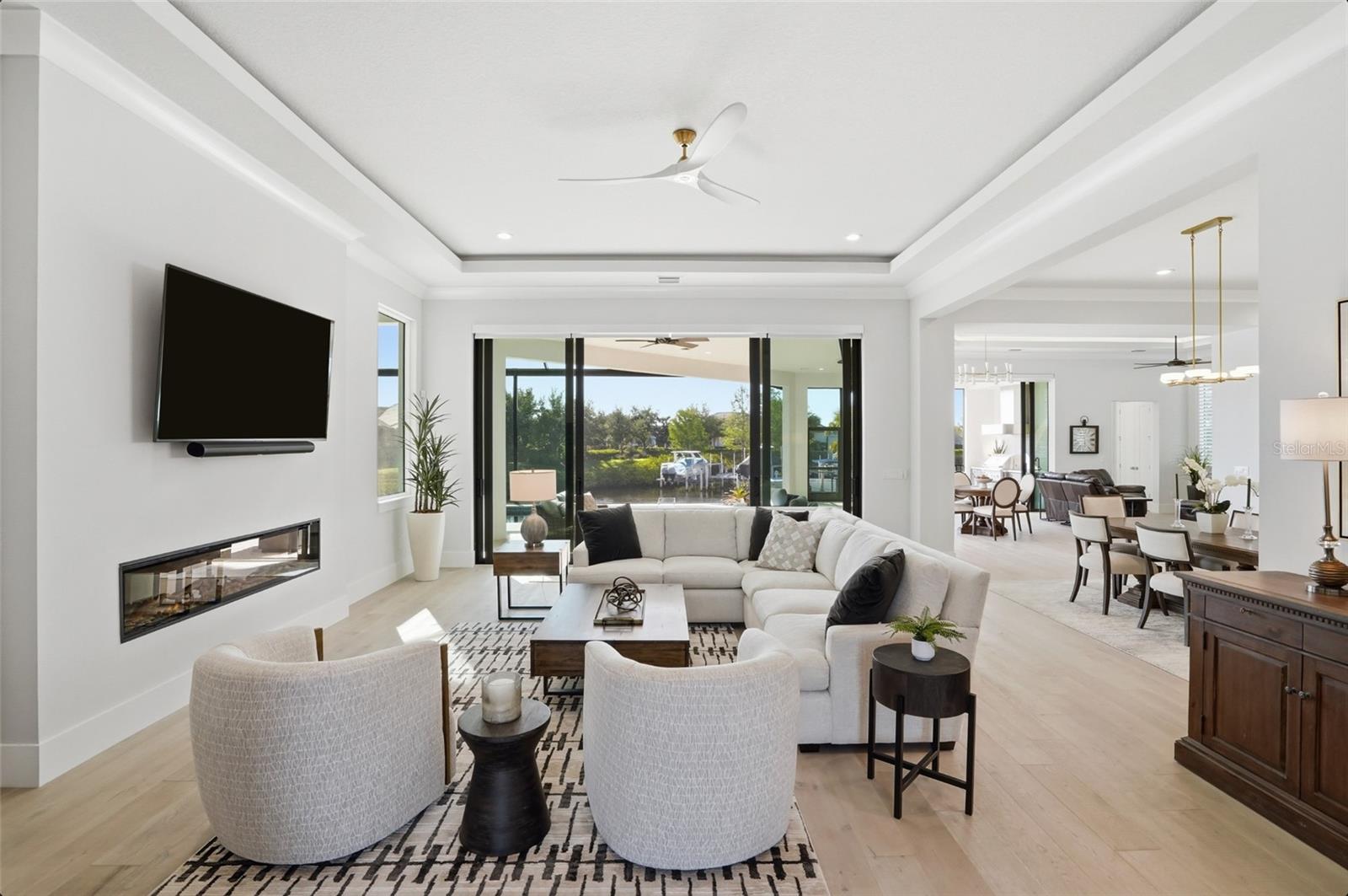1815 RIO VISTA TER