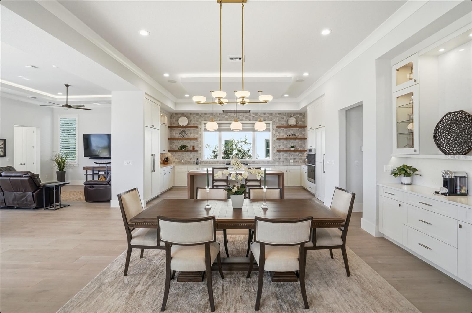 1815 RIO VISTA TER