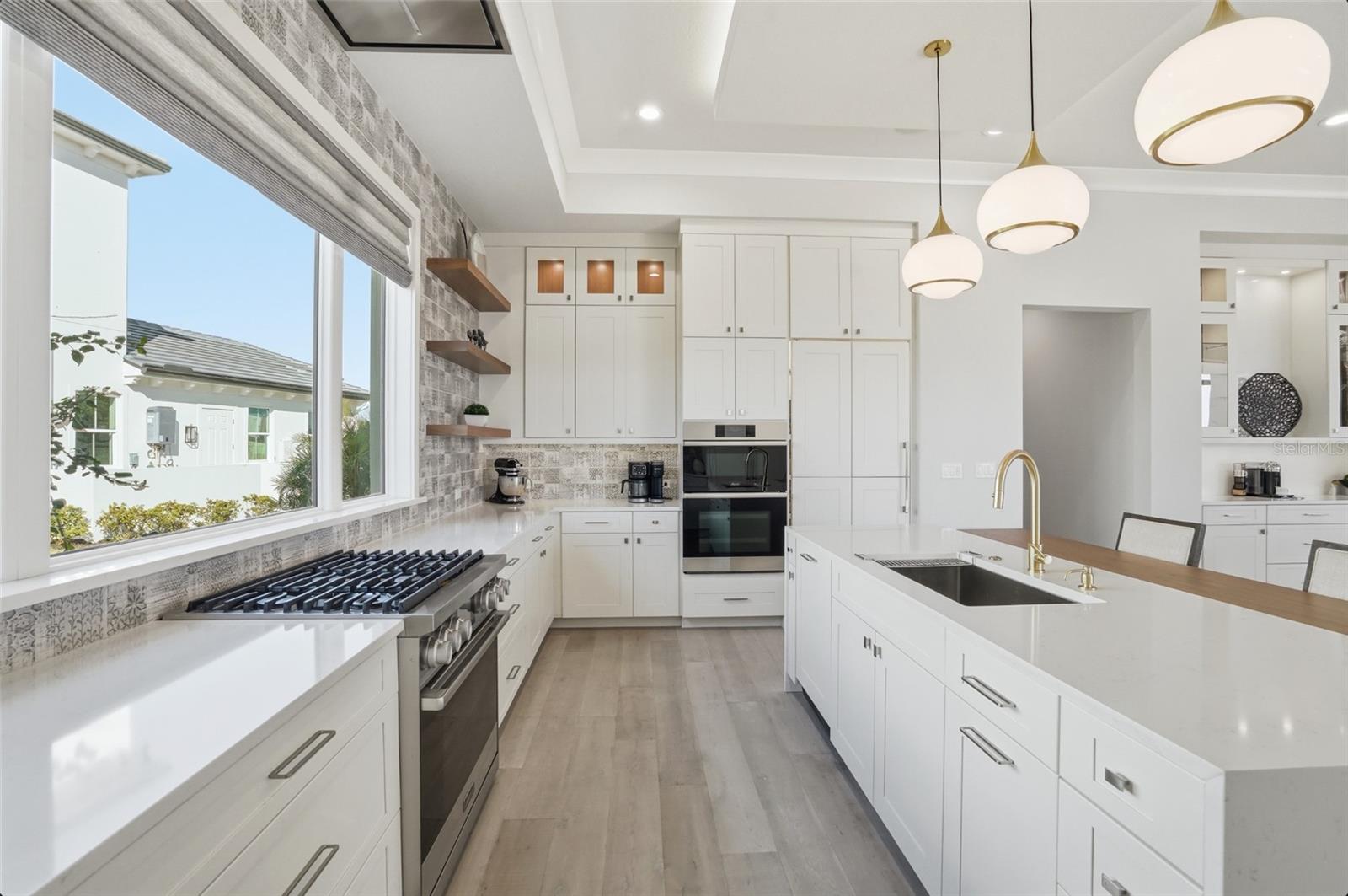 1815 RIO VISTA TER