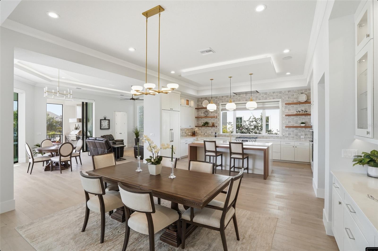 1815 RIO VISTA TER