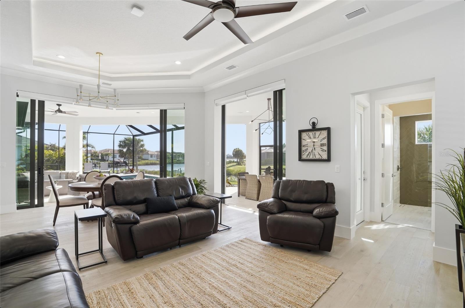 1815 RIO VISTA TER