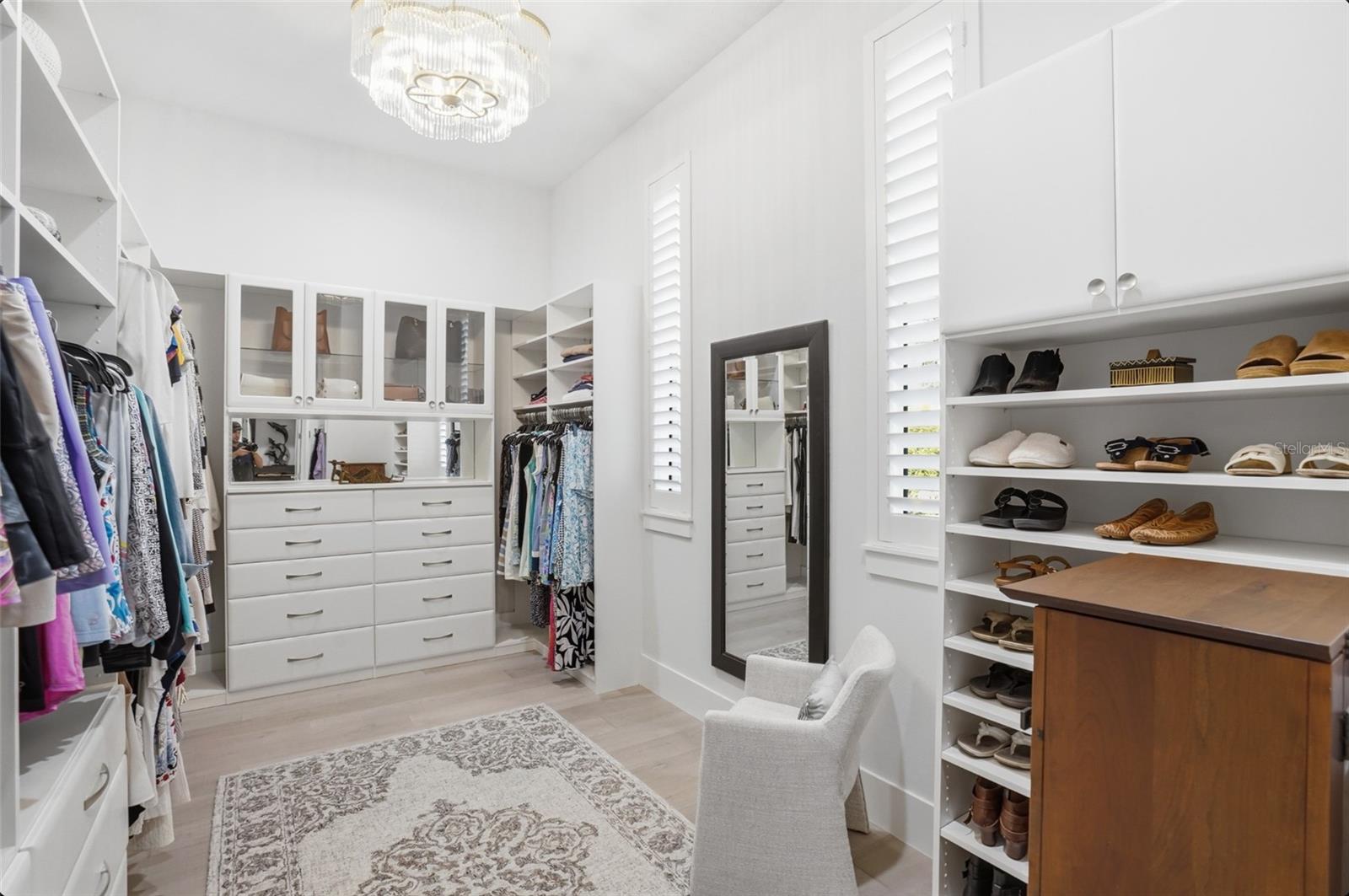 1815 RIO VISTA TER
